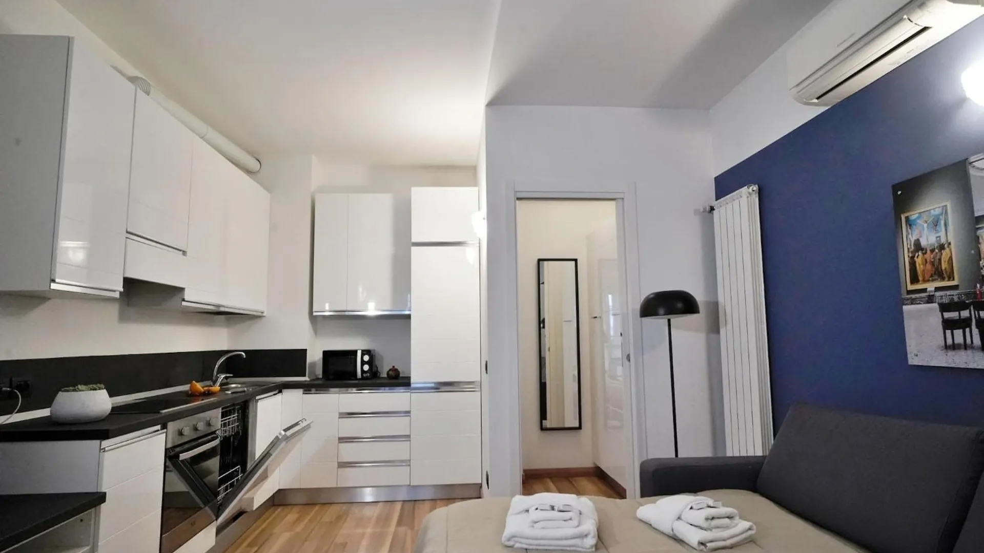 Candiani D1 Monolocale Milan
